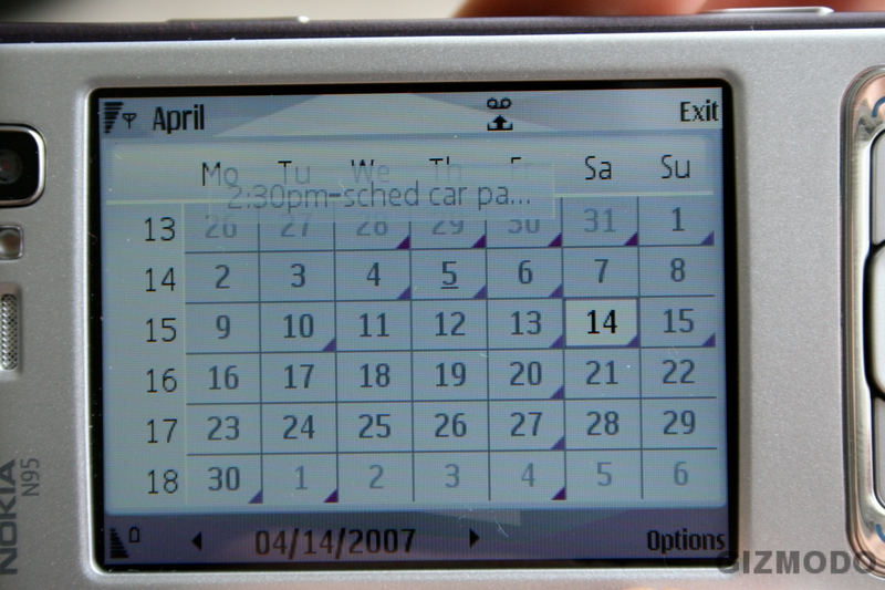 Illustration for article titled Gizmodo's Long-Ass Nokia N95 Review: Why it Rocks, Why it Sucks